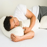 Dormir de lado